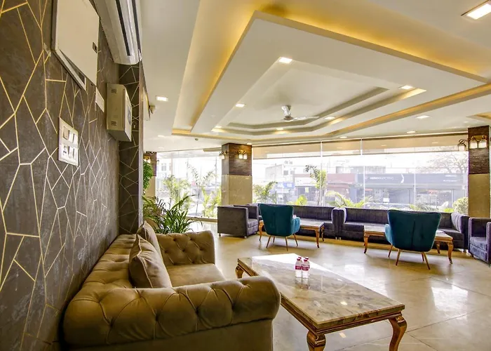 Park Tree Near Delhi AirportAirport Hotel