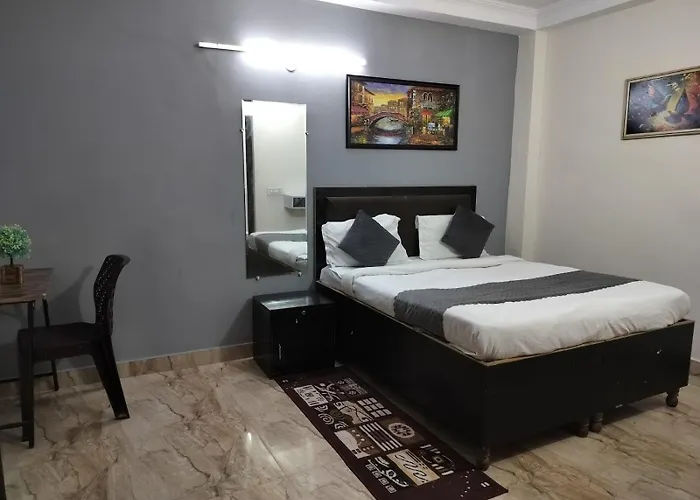 Hotel Embassy - Chanakyapuri New Delhi